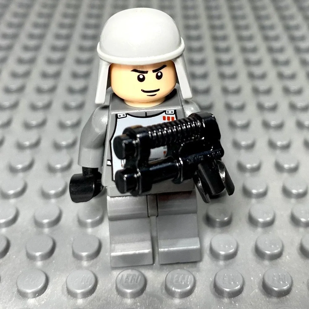 Lego Star Wars Imperial Officer Battle Armor Minifigure SW0261 Set 8084 Smirk
